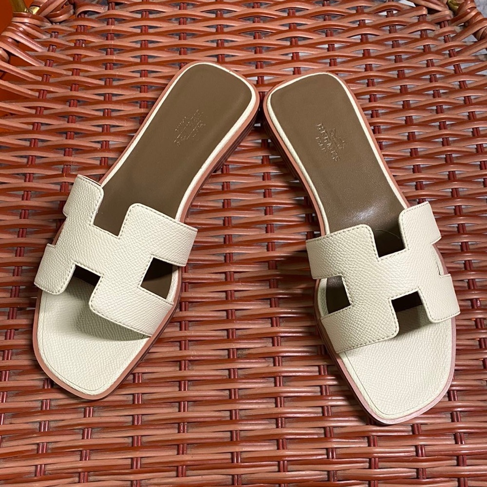 Hermes White Women’s Sandals 🤍🤍🤍